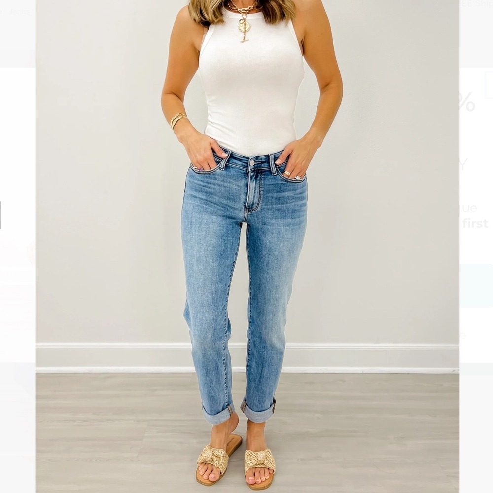 JUDY BLUE Boyfriend Fit Stretch Denim Jeans Size 13/31 Blue Cropped Cuff Coastal - Picture 6 of 10